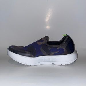 OOFOS shoes